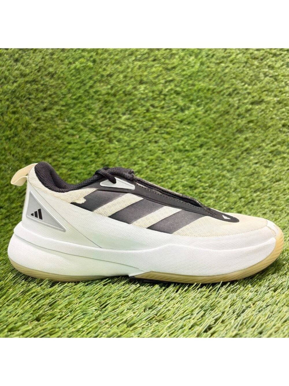 Adidas Front Court Boys Size 5Y White Black Athletic Running Shoes Sneakers